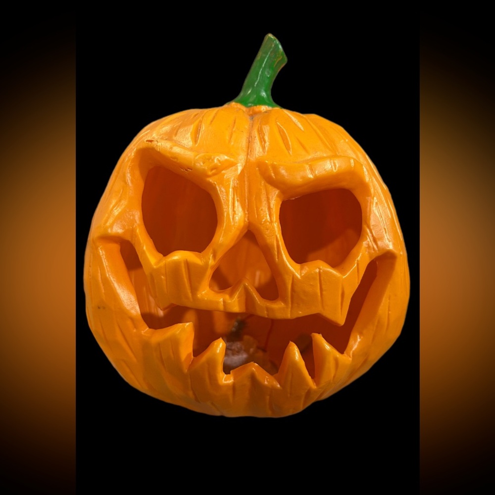 Halloween Light-Up Pumpkin Decor Repurposed LED Jack-o’-Lantern Eco-Friendly - Picture 5 of 7